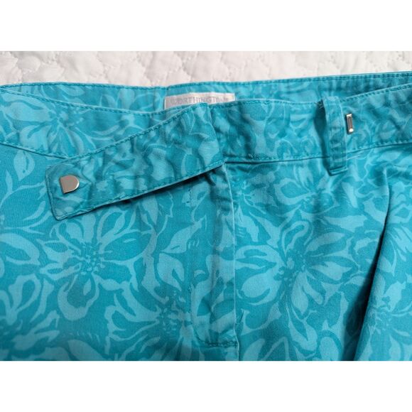 🌸 Worthington Petite Blue Floral Stretch Capri Pants Size 12P - Picture 5 of 6